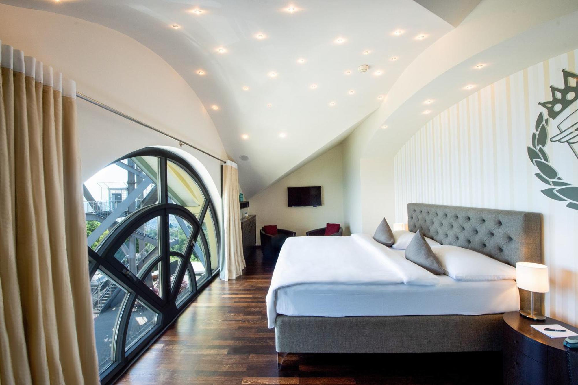 Hotel Uto Kulm Car-Free Hideaway In Zurich Bonstetten Chambre photo
