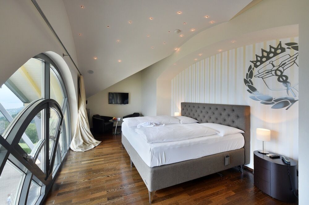 Hotel Uto Kulm Car-Free Hideaway In Zurich Bonstetten Extérieur photo